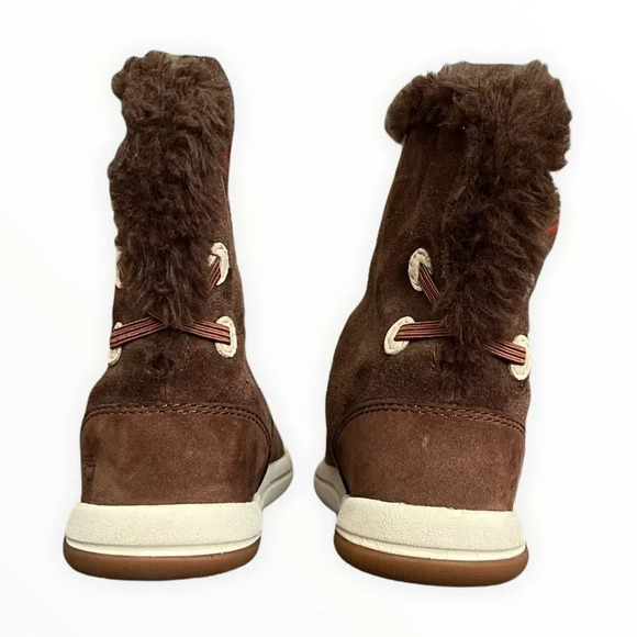 TIMBERLAND | Brown | Tracks Faux Shearling Bootie Fashion Boot - Picture 10 of 15
